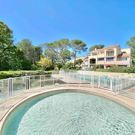 Hauts Des Golfs Appart 4 Pax Dans Golf Piscine Διαμέρισμα *